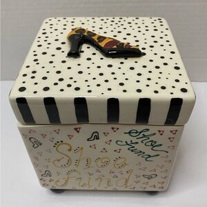 Shoe fund ceramic hand painted box ...has 1" feet and a removable top